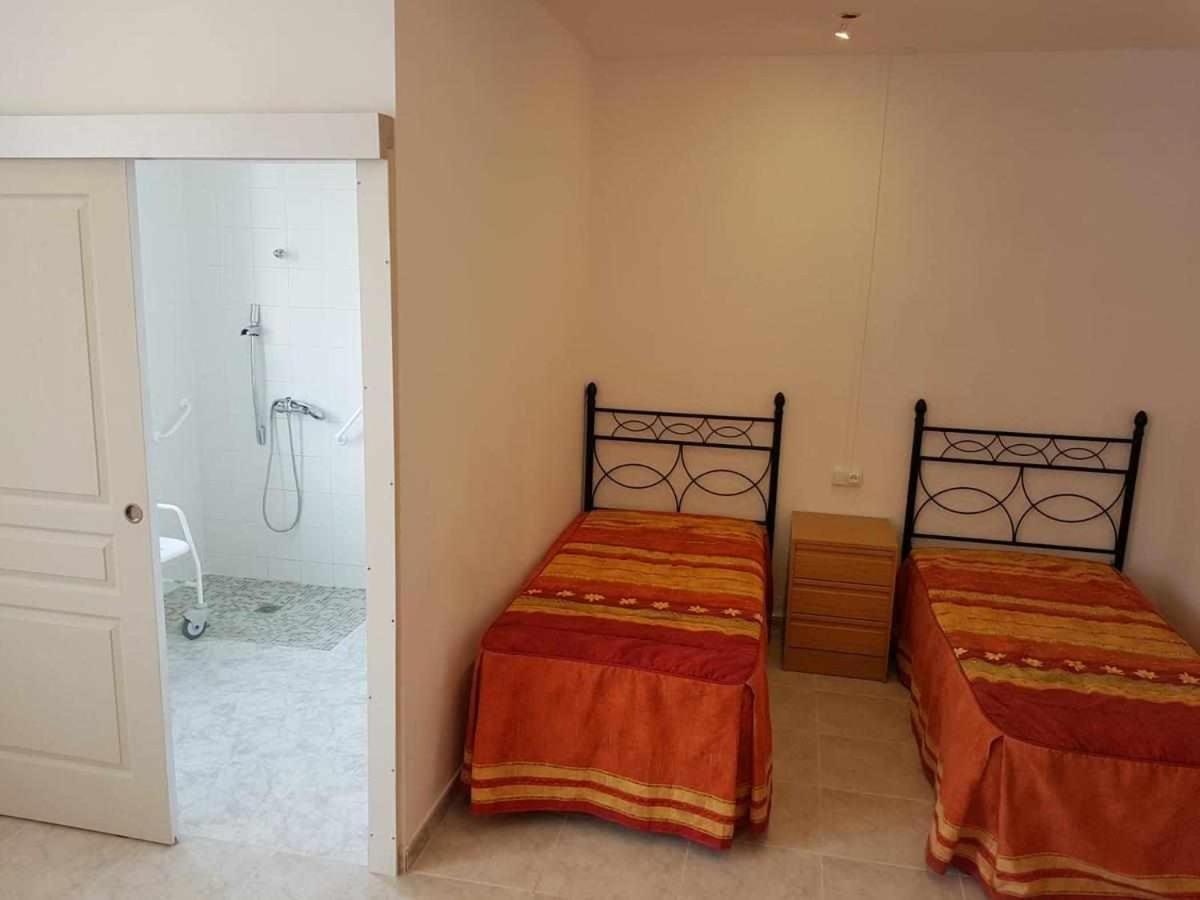 Albergue Ciudad Del Doncel سيغوينزا المظهر الخارجي الصورة