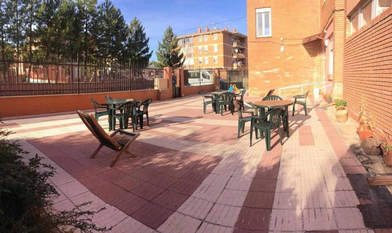 Albergue Ciudad Del Doncel سيغوينزا الغرفة الصورة